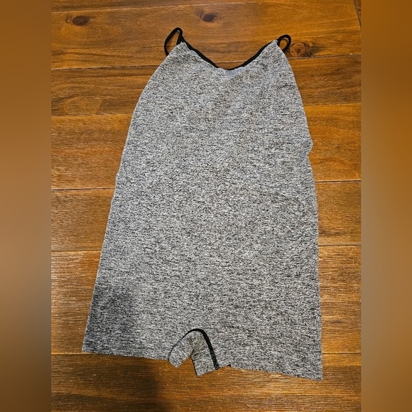 FOREVER 21 WOMEN'S MARLED GRAY & BLACK STRETCHY BODYSUIT STRAPPY STRAPS SIZE M/L - Picture 1 of 6